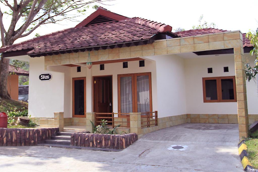 Ciloto Indah Permai 3*