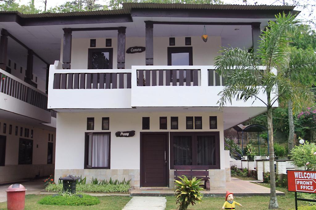 Ciloto Indah Permai 3* Puncak